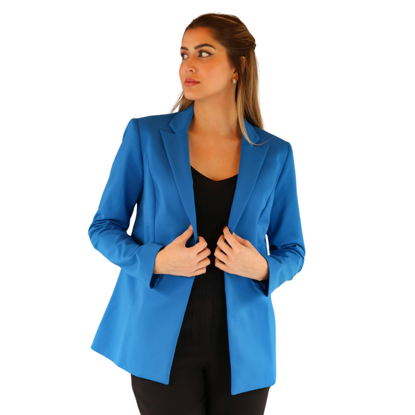 blazer-feminino-alfaiataria-velvera-modelo-amara-azul-02