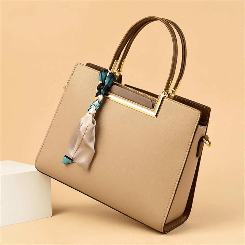 Bolsa-Feminina-em-Couro-Modelo-Penélope-01